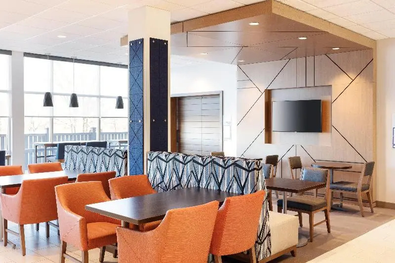 Holiday Inn Express Plainwell by IHG