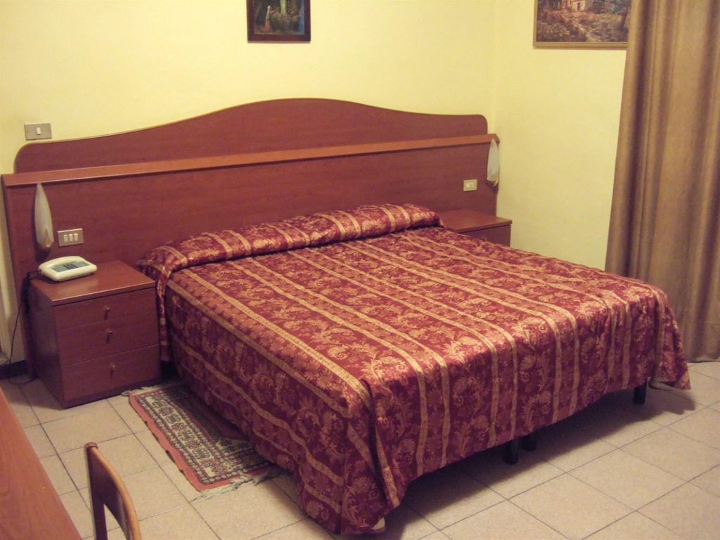 Hotel Innocenti
