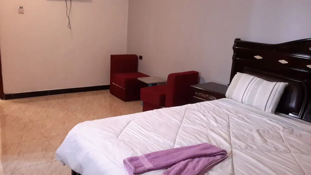 Nemudat Hotel