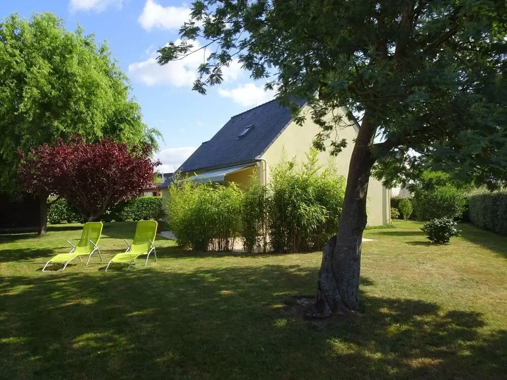 Holiday Home in Rhuys Near Plage de Rouvran