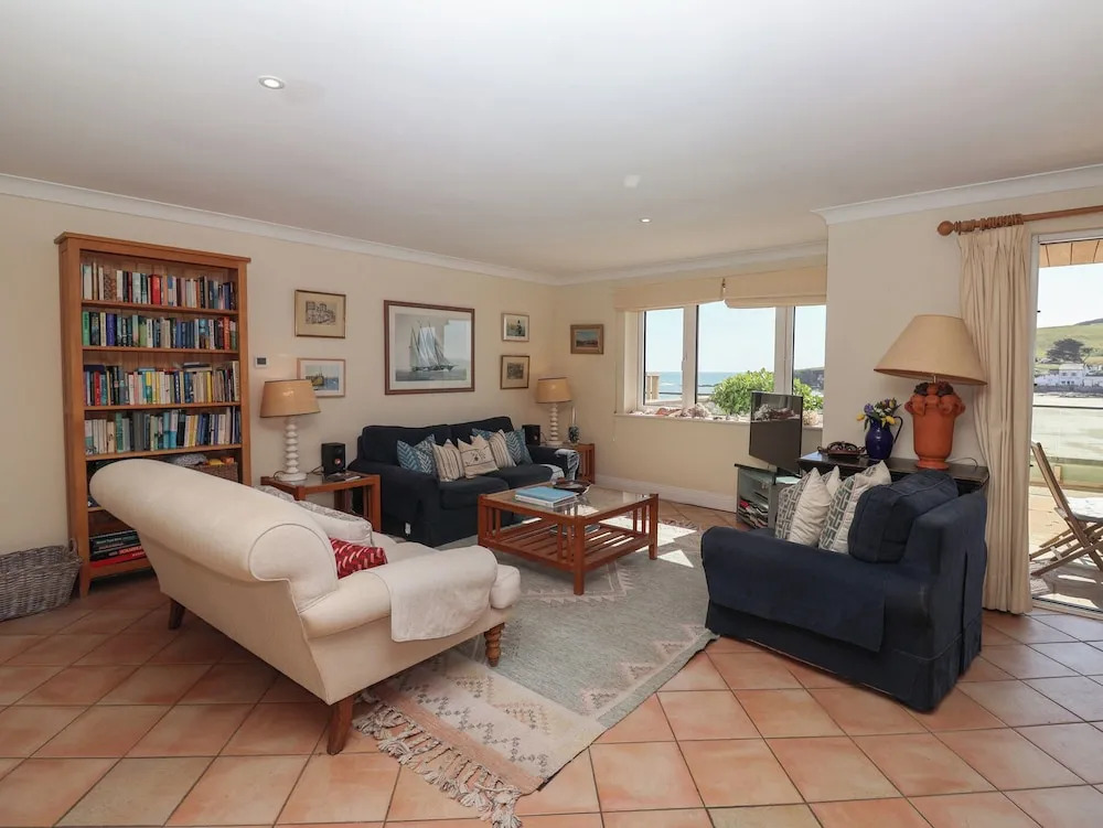 6 Burgh Island