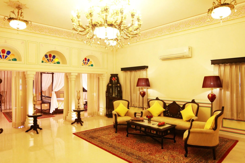 Grand Uniara A Heritage Hotel