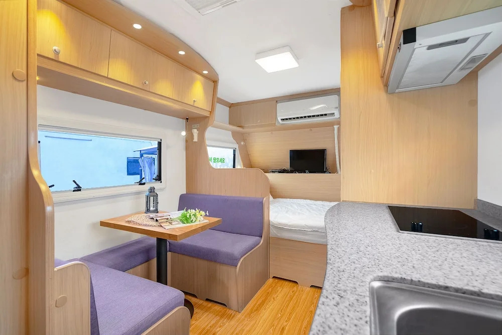 Poseidon Caravan - Campsite