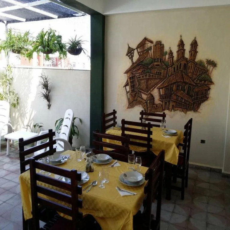 Hostal Heredia