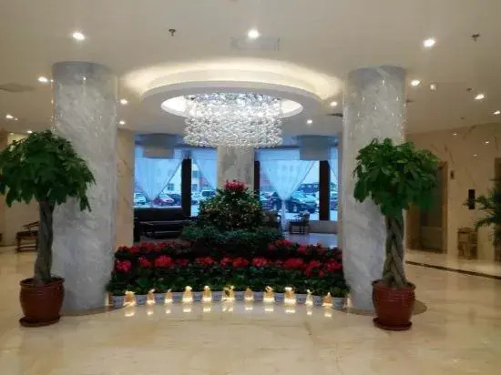 Yulian hotel