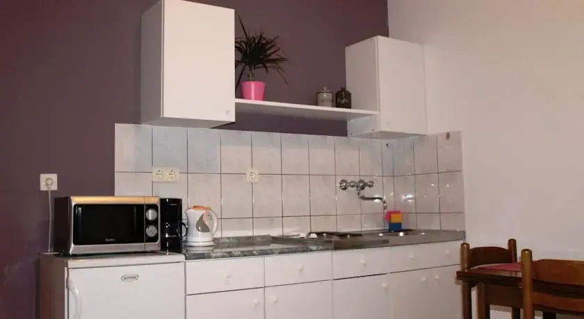Apartments Civadelić