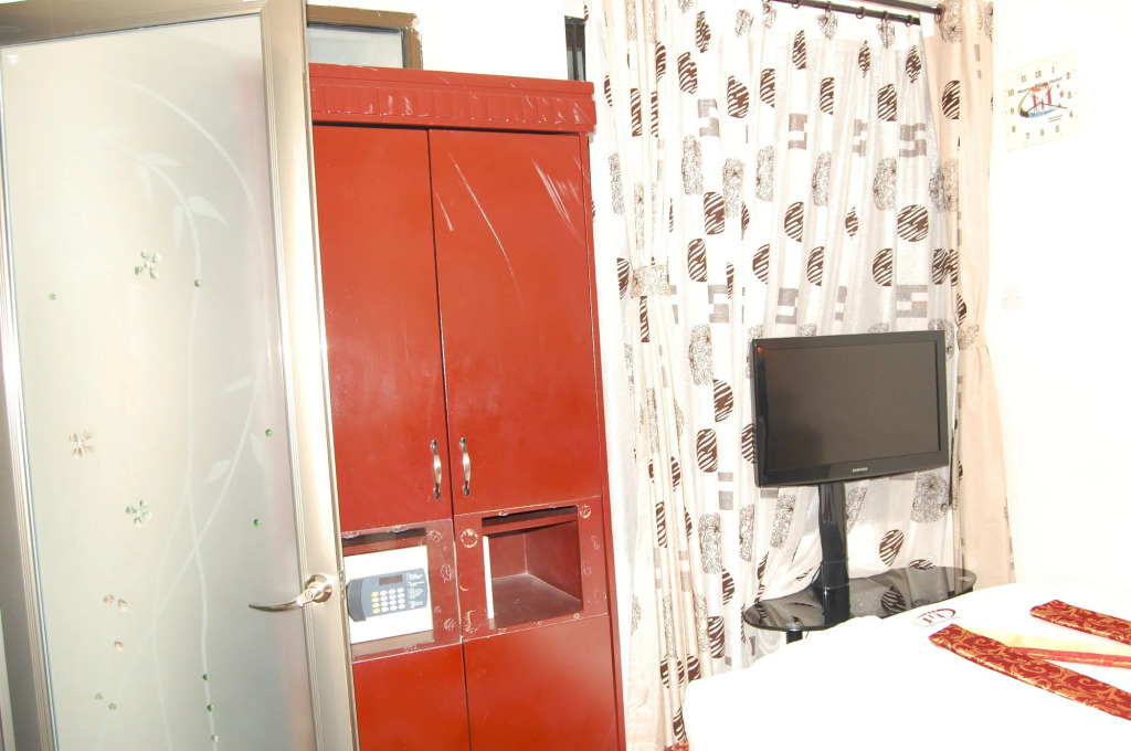 Nemax Royal Hotel