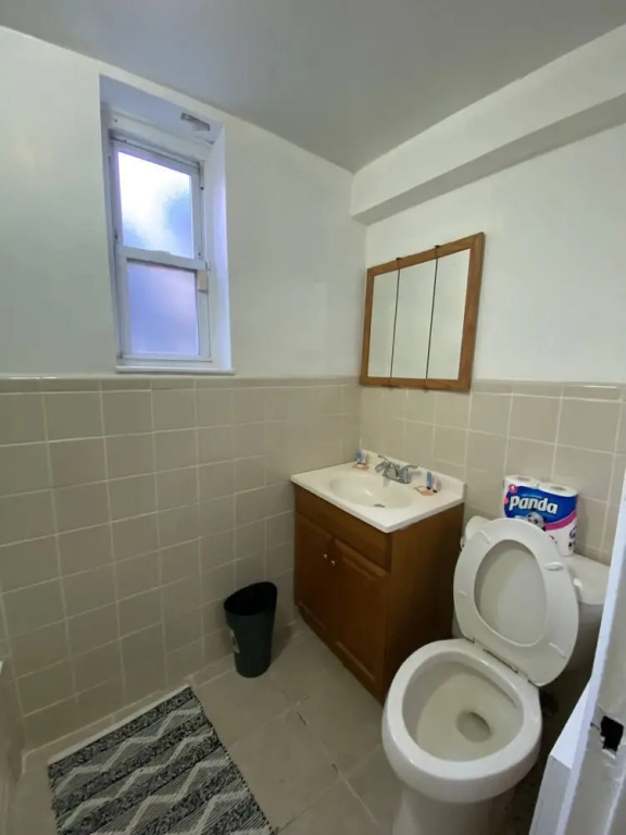 Lovely 2 Bedroom In Brooklyn Sleeps 5