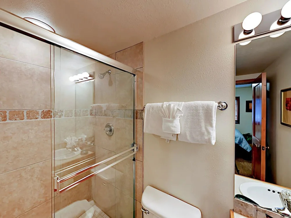 Ski-in/Walk-out Breckenridge Condo by RedAwning