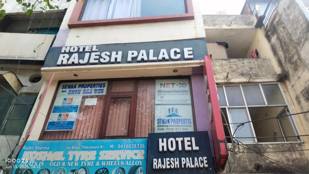 Hotel O Rajesh Palace