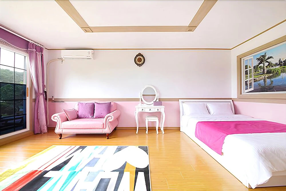 Gyeongpo Starry Love Song House Pension