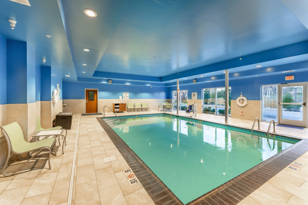 Holiday Inn Express & Suites Nashville North - Springfield by IHG