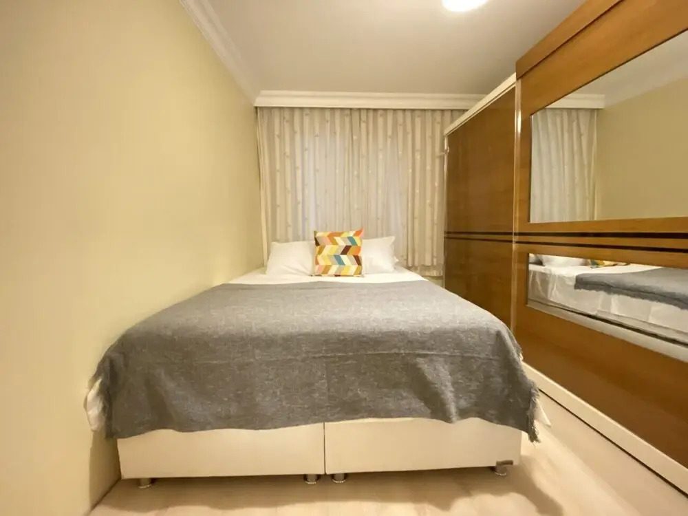 Spacious and Modern Flat in Kagithane
