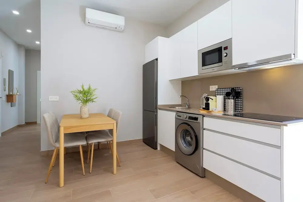 Cozy Central 2BD Apt in Málaga. Trinidad Grund A