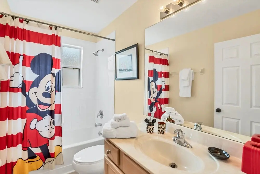 2615 Emerald Island