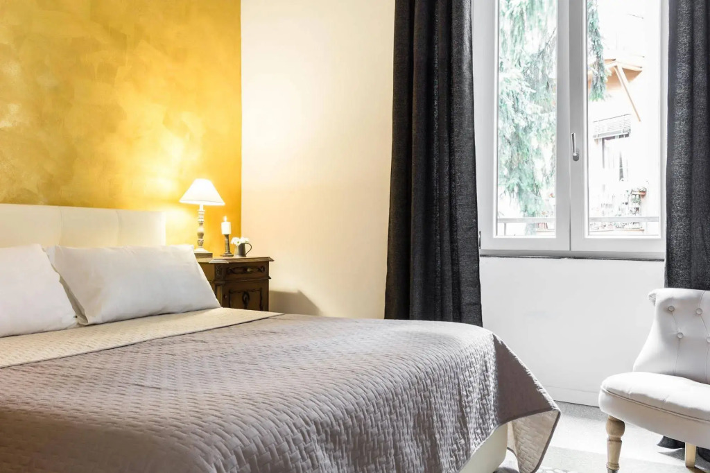 HISTORICAL CENTER ROME NAVONA AC 2 ROOMS HOLY DOOR VATICAN 5 MINUTES ON WALk
