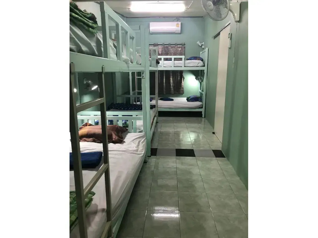5 Minute Hostel