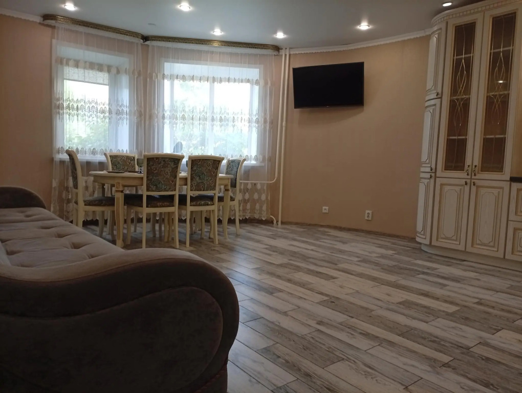 Garmonika Rooms на улице Энергостроителей 22
