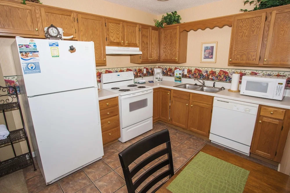 Whispering Pines 451