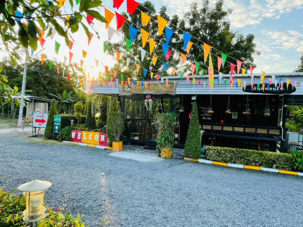 Baan Ruay Suk Resort, Lopburi