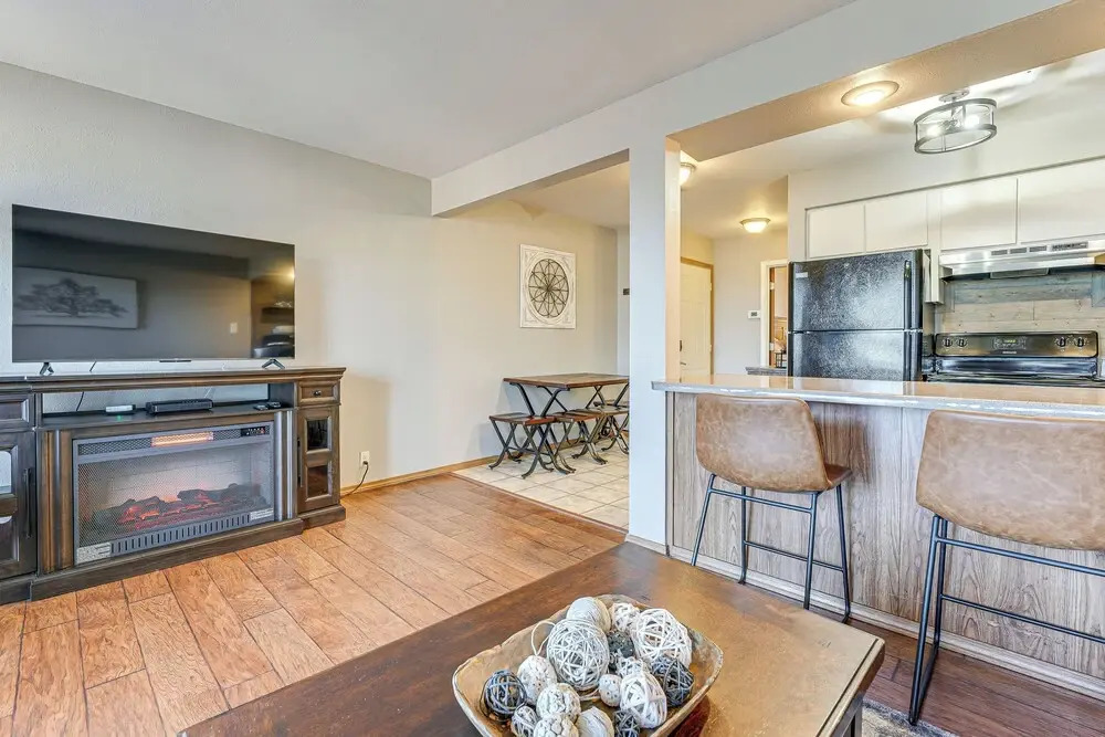 2 Mi to Silver Dollar City: Condo in Branson West