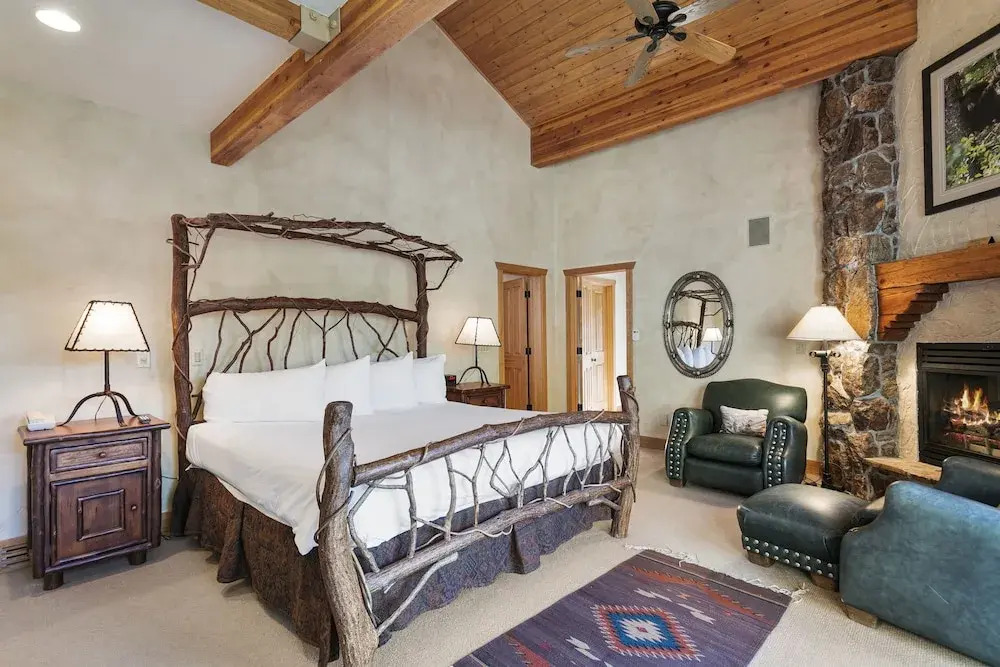 Thistle Drive Home at Deer Valley Resort - 4 Bedroom Home #3020 4 Condo