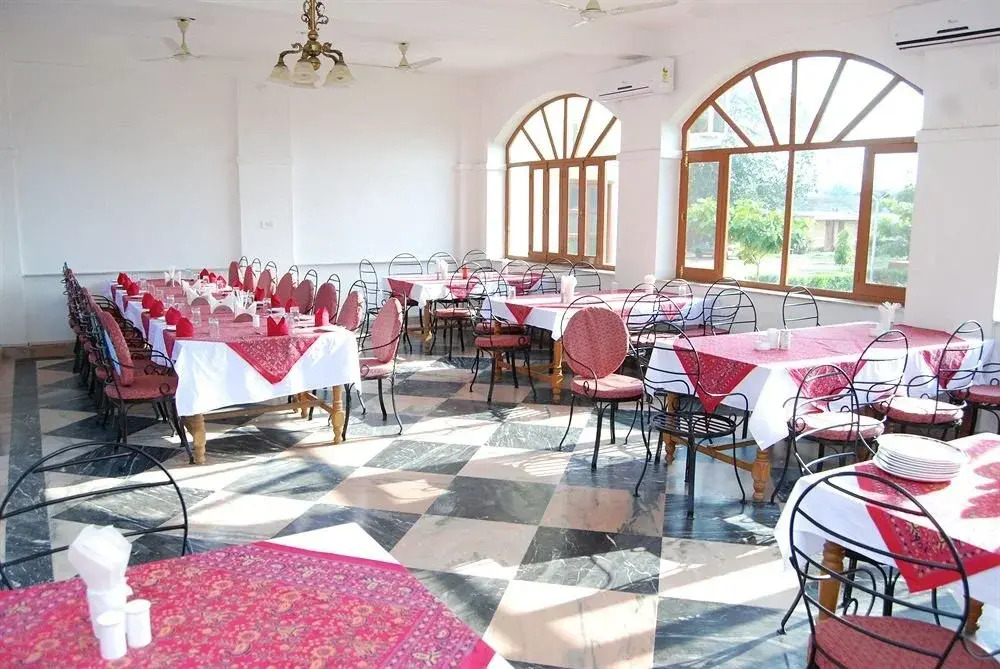 Chandra Hill Resort