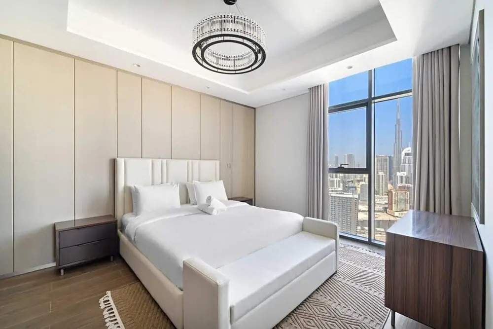 Modern 1BR With Stunning Views in Business Bay