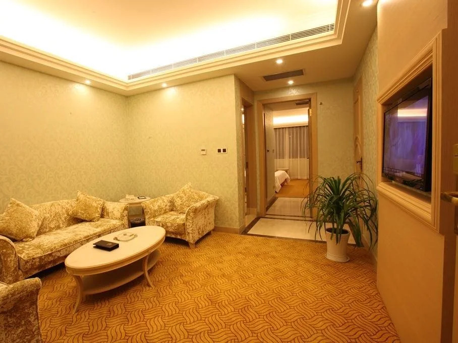 Euge Hotel