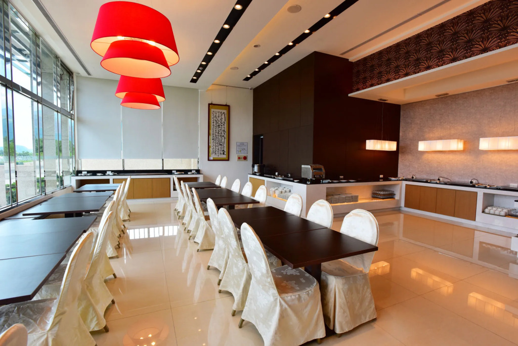 Naruwan Galaxy Hotel