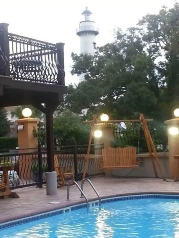 Ocean Inn & Suites