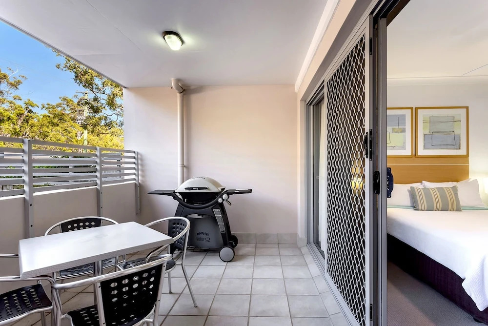 Shoal Bay Beach Apartments, 6/2 Shoal Bay Road