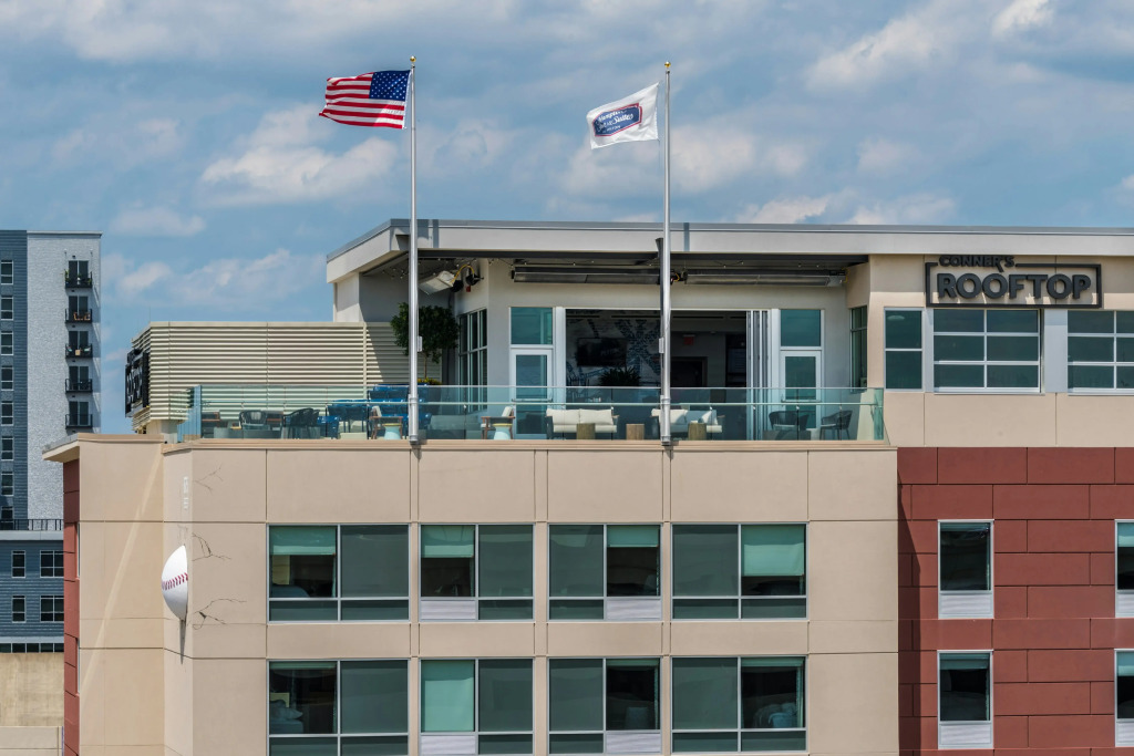 Hampton Inn & Suites Fort Wayne Downtown