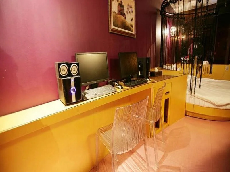 M Stylish Hotel