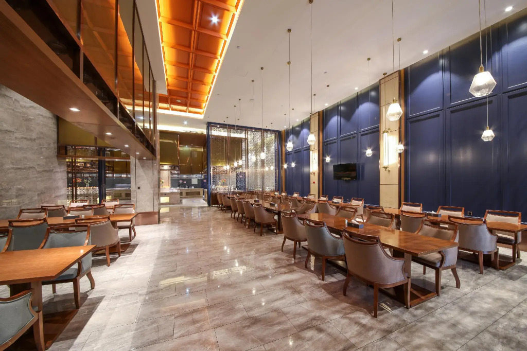 Rezen Heyi Hotel Yizhang