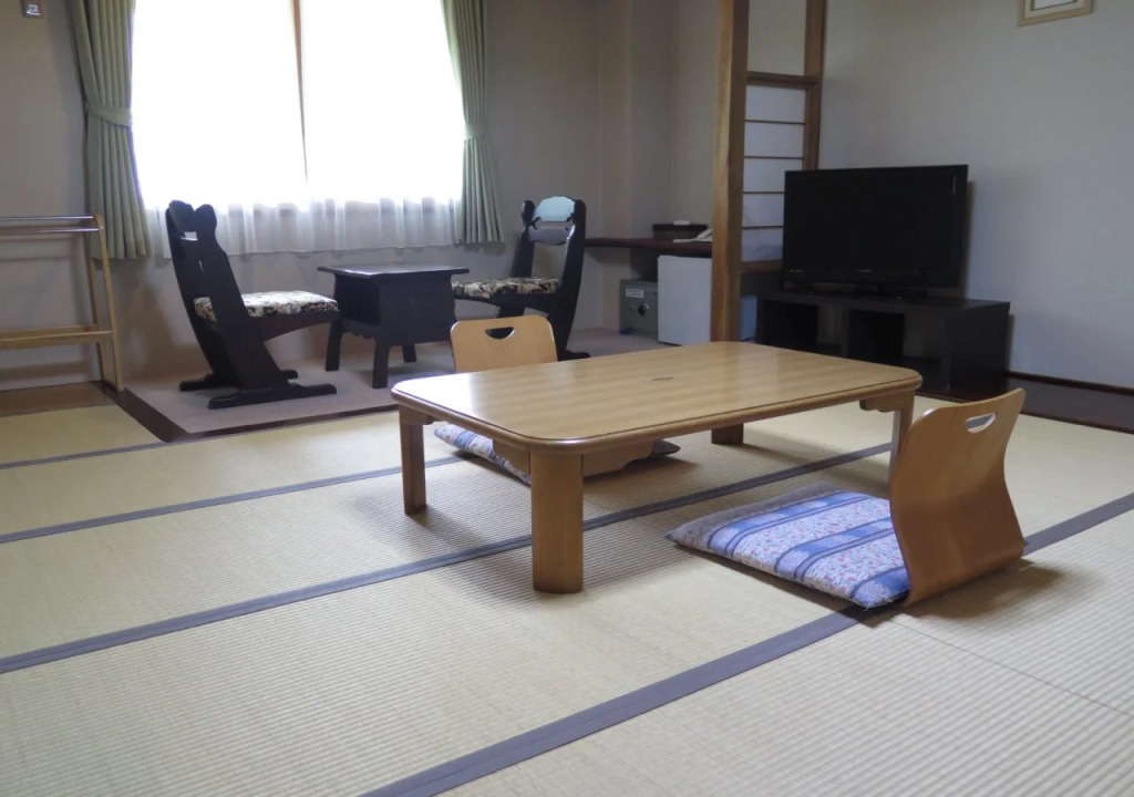 Hotel White Inn Kitashiga