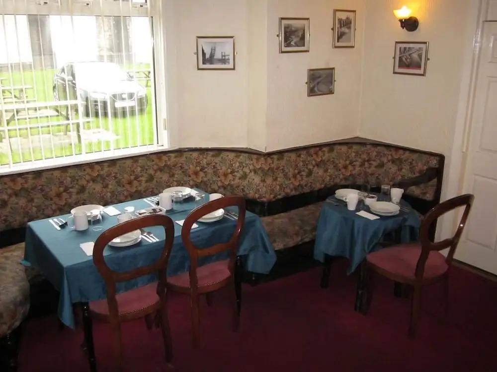 Mersey Hotel