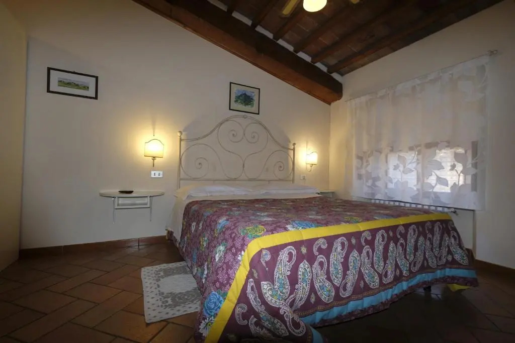 Oliviera Camere