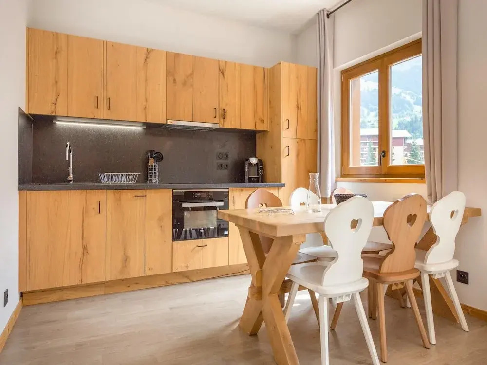 Apartment in Beaufort With Spa & Mountain Views
