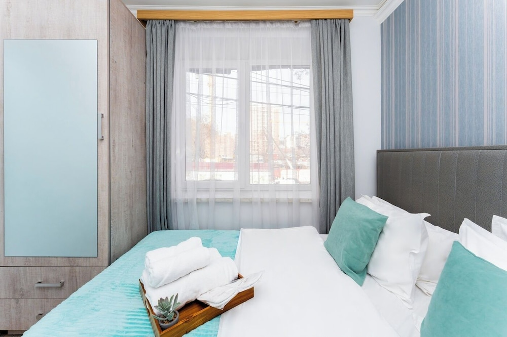 Stay Inn на ул. Лусаворича, 3