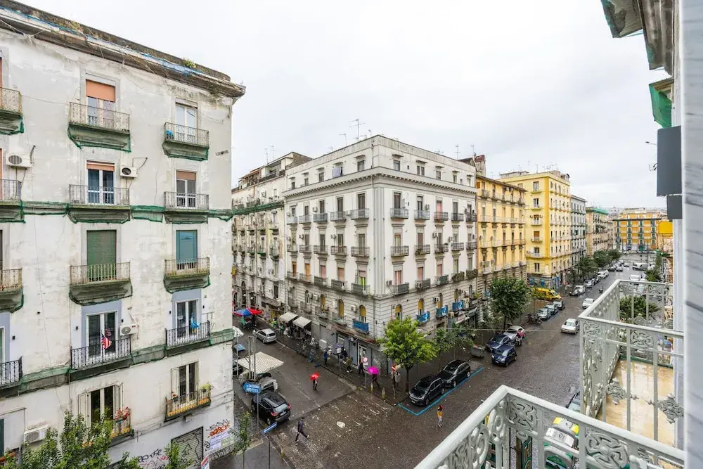 Central Station Housing - Apartment 1 by Wonderful Italy