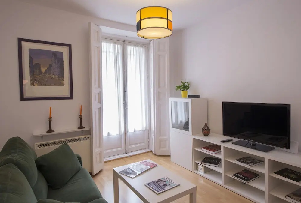 Cozy in Best Gran Via Malasaña Chueca