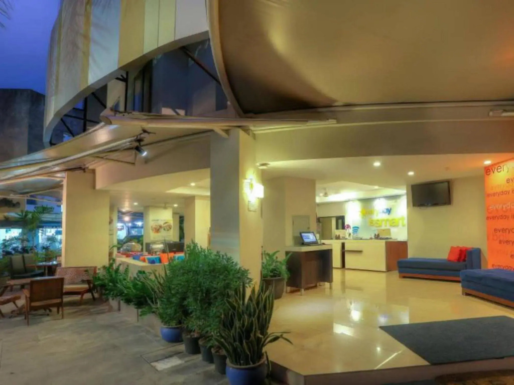 Everyday Hotel Kuta Central