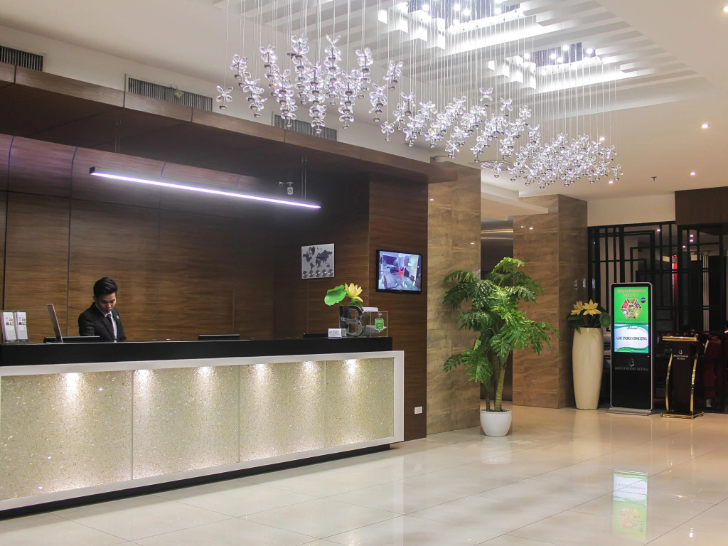 Brentwood Suites