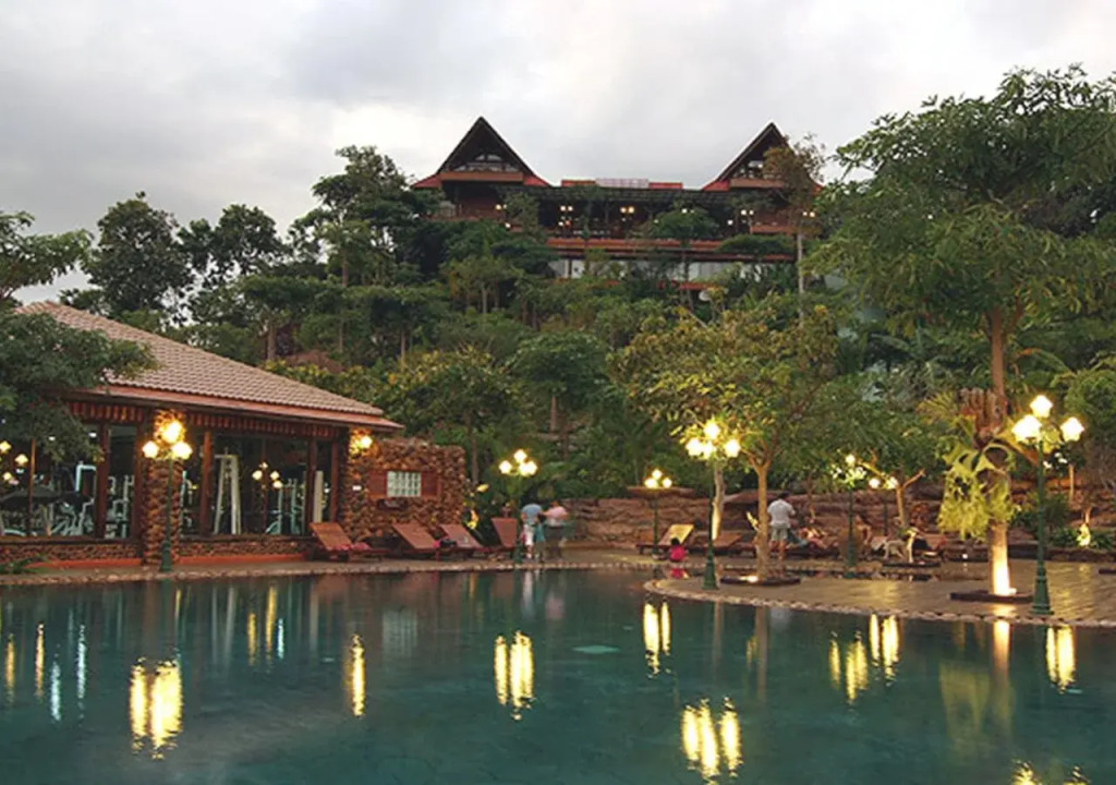 Phu Pha Nam Resort