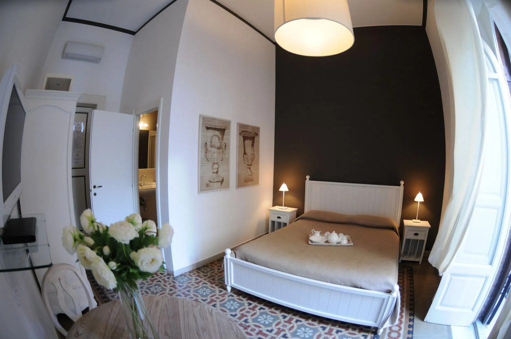 Casa Blanca Rooms&Suites