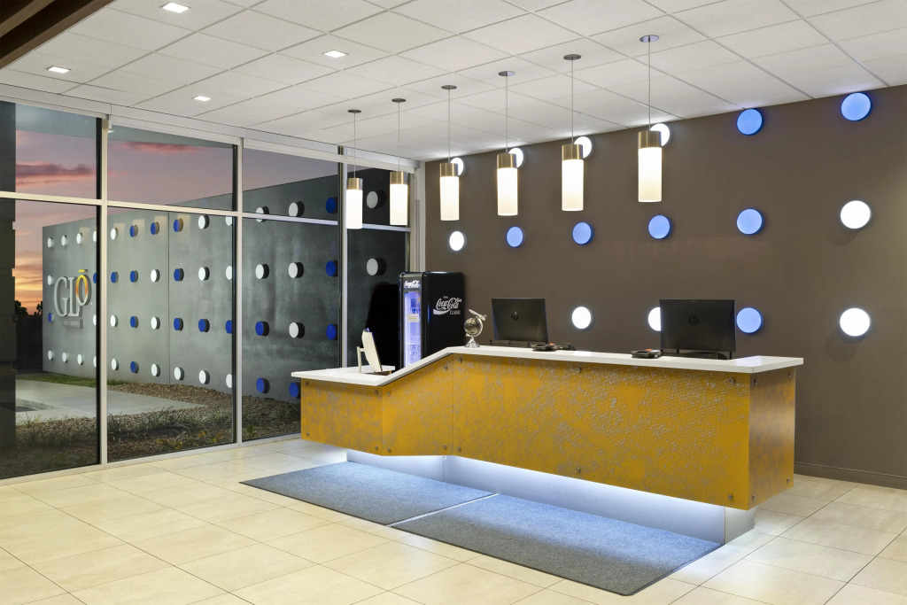 GLo Best Western Nashville Airport