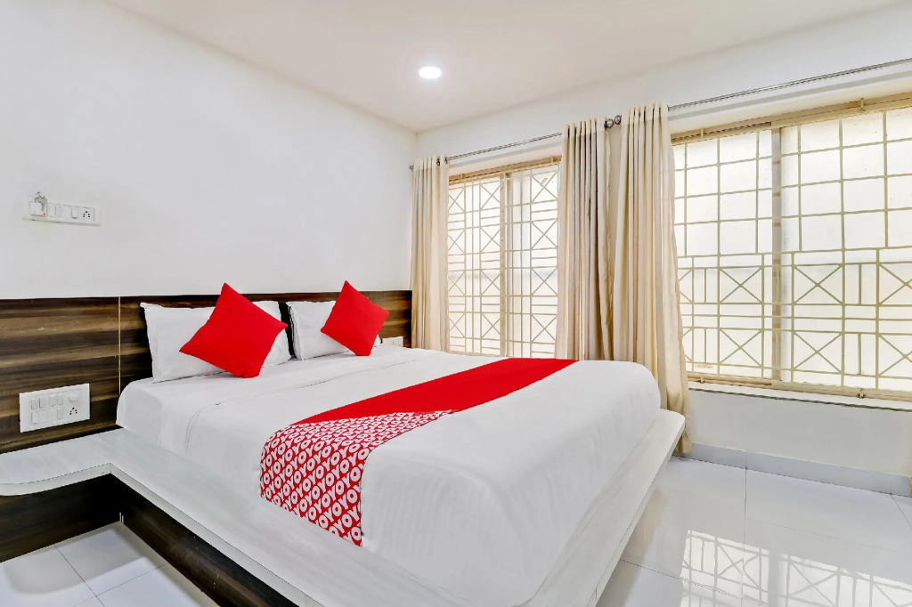 OYO 63561 Hotel Sai Grand