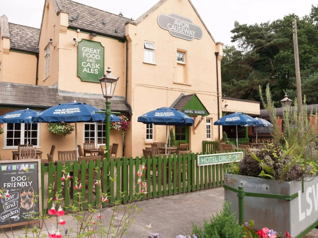 Avon Causeway Hotel