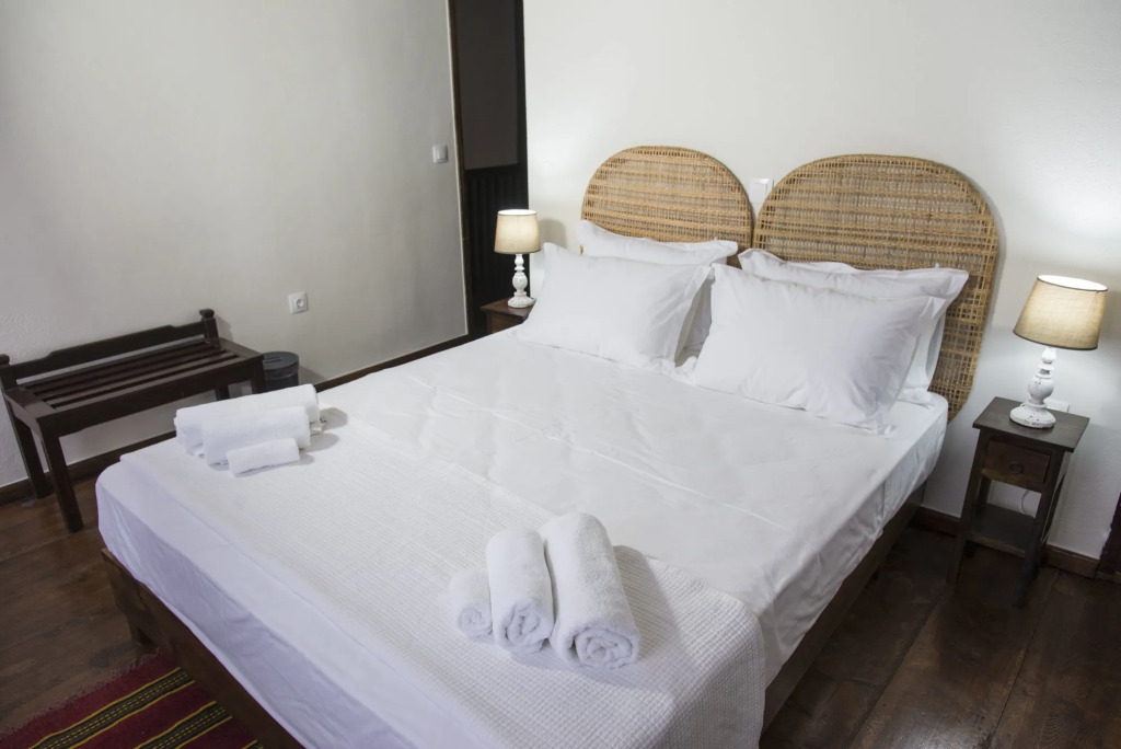 Captain Vasilis Hotel